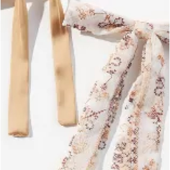 NEW ANTHROPOLOGIE HAIR CLIPS - Picture 2 of 7
